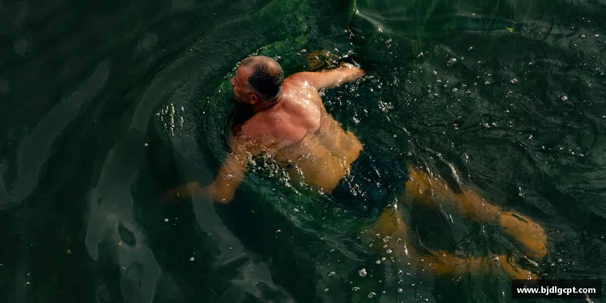 拼搏出汗水，收获更多荣耀。